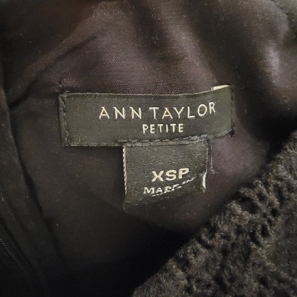 Ann Taylor Linen Crochet Eyelet Lace Sheath Dress Black Size Extra Small Petite - Picture 5 of 8
